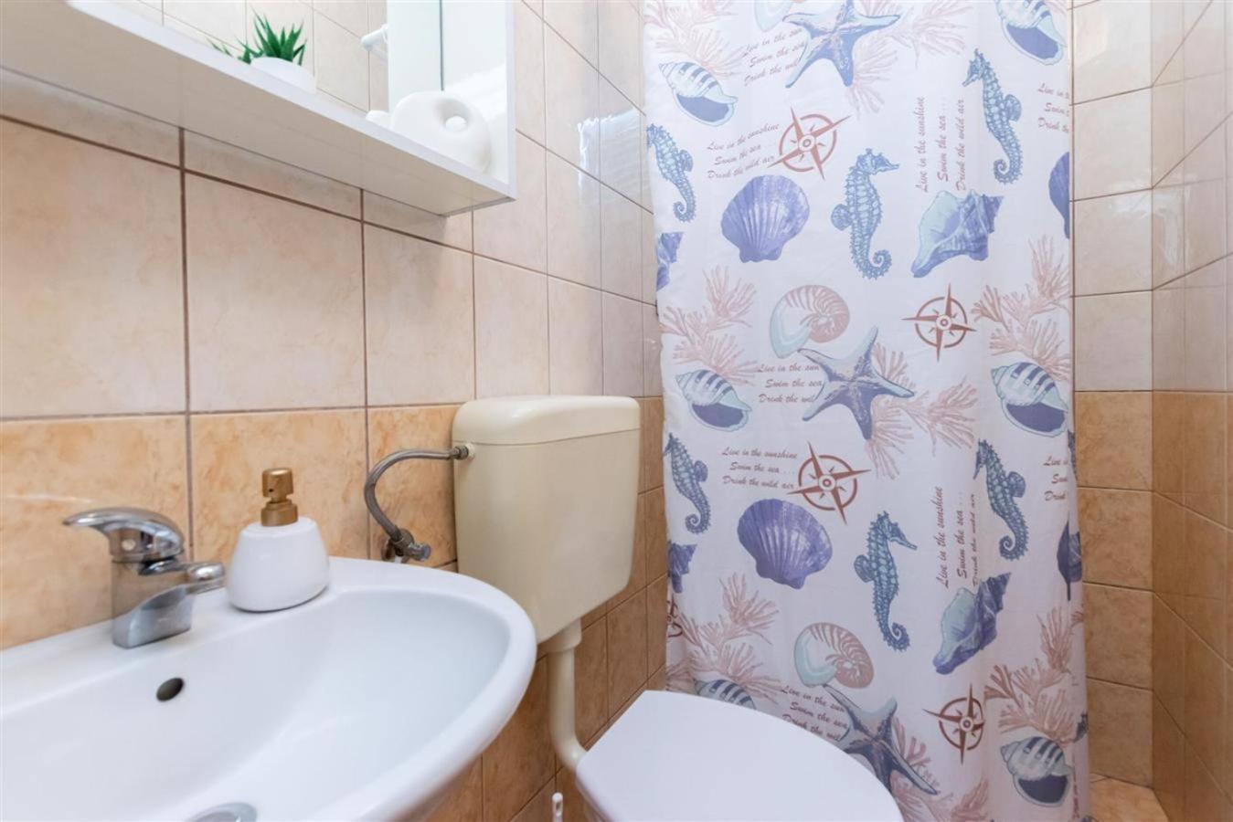 Apartment Dragan I Slavica 洛帕 外观 照片